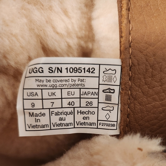 Brand new - UGG ADIRONDACK Tall BOOT III Snow Boot womens, chestnut - Picture 7 of 8